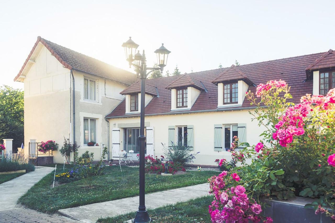 Clos Charmille Meaulne Bagian luar foto